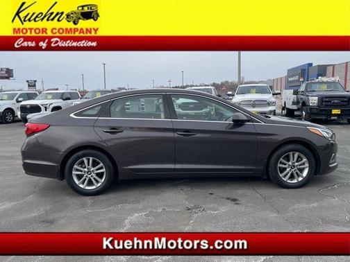 2016 Hyundai SONATA SE