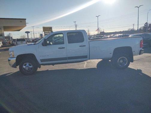 2009 Chevrolet Silverado 3500 LT Crew Cab DRW