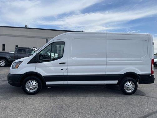 2024 Ford Transit-250 148 WB Medium Roof Cargo