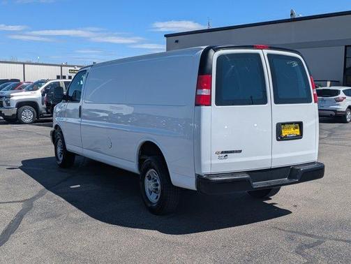 2021 Chevrolet Express 2500 Work Van
