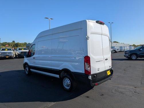 2022 Ford Transit-350 Base