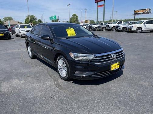 Black 2019 Volkswagen Jetta 1.4T S