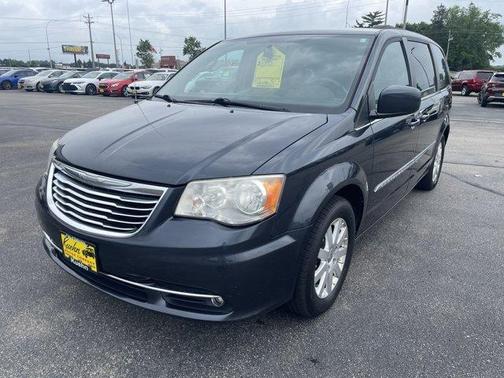 2014 Chrysler Town & Country Touring