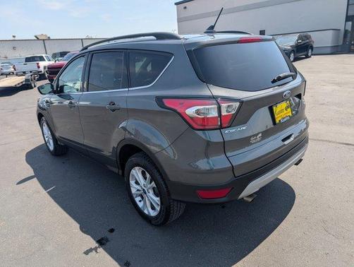 Magnetic Metallic 2018 Ford Escape SE