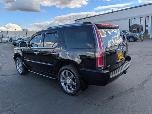 2009 Cadillac Escalade Base
