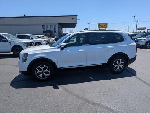Snow White Pearl 2021 Kia Telluride EX