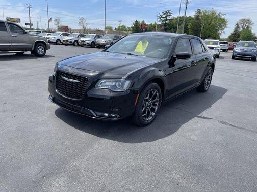 Gloss Black 2015 Chrysler 300 S