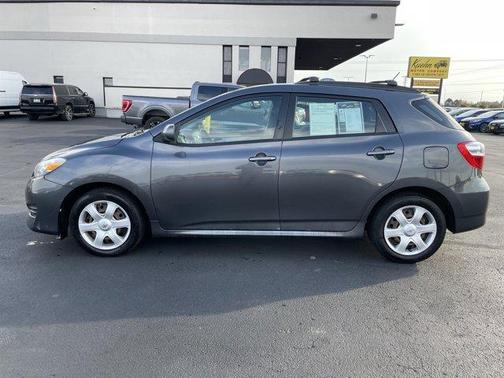 2009 Toyota Matrix Base