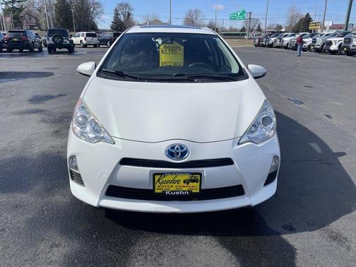 2014 Toyota Prius c Two