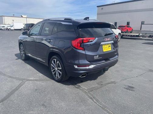 Blue Steel Metallic 2018 GMC Terrain Denali