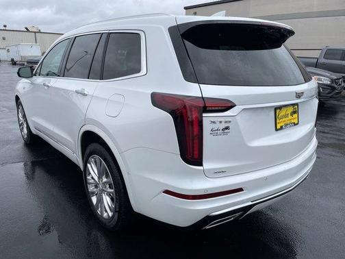 2021 Cadillac XT6 Premium Luxury AWD