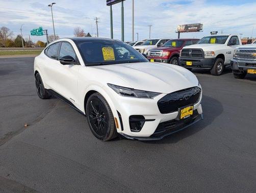 2025 Ford Mustang Mach-E GT