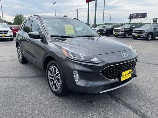 2020 Ford Escape SEL