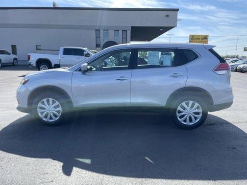 2015 Nissan Rogue S