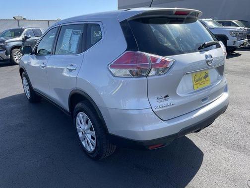 2015 Nissan Rogue S