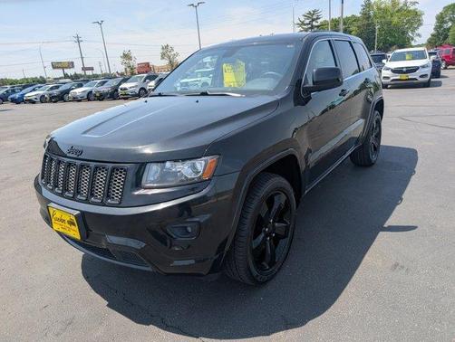 Brilliant Black Crystal Pearlcoat 2015 Jeep Grand Cherokee Altitude
