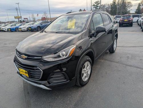 Mosaic Black Metallic 2021 Chevrolet Trax LT