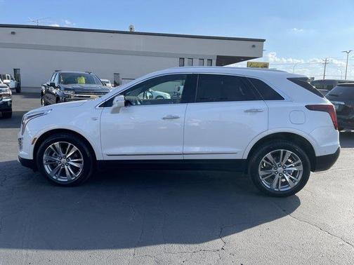 2023 Cadillac XT5 Premium Luxury