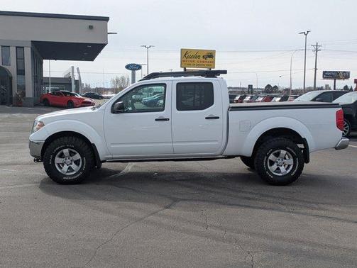 2009 Nissan Frontier SE Crew Cab