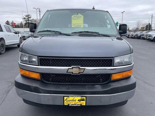 2017 Chevrolet Express 3500 LT