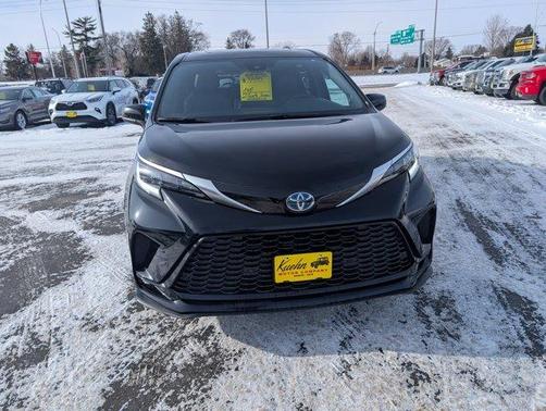 2023 Toyota Sienna XSE