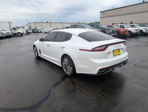 2018 Kia Stinger Base