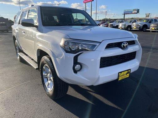 2017 Toyota 4Runner SR5