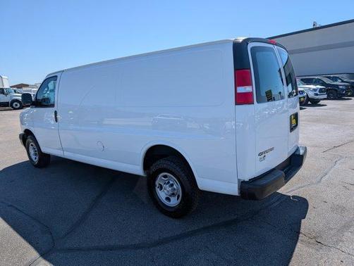 2021 Chevrolet Express 2500 Work Van