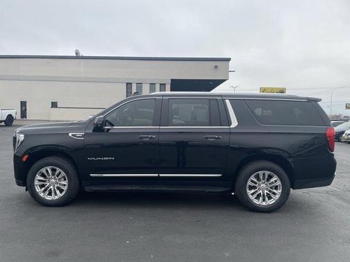 2021 GMC Yukon XL SLT