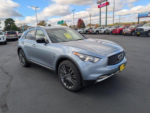2017 INFINITI QX70 Base