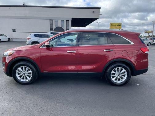 2018 Kia Sorento LX