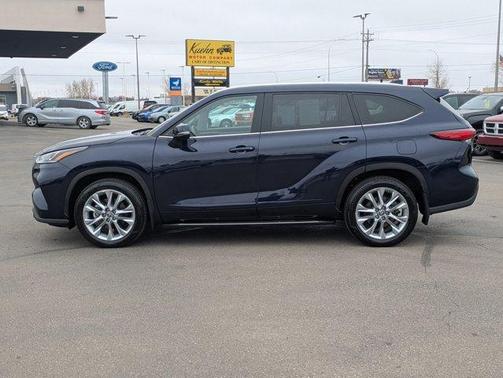 2022 Toyota Highlander Limited