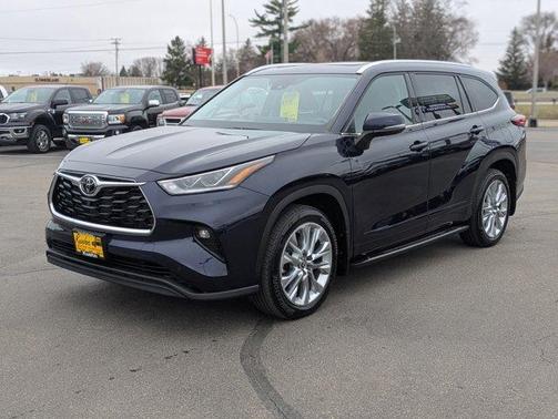 2022 Toyota Highlander Limited
