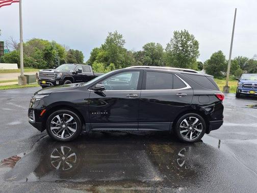 Mosaic Black Metallic 2023 Chevrolet Equinox Premier
