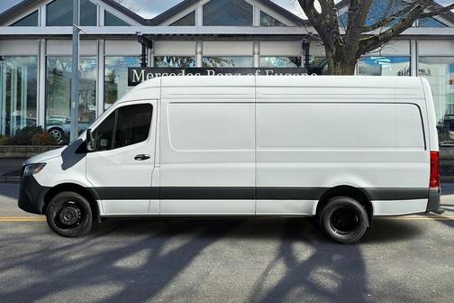 2025 Mercedes-Benz Sprinter 3500XD High Roof