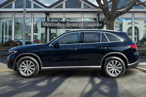 2025 Mercedes-Benz GLC 300 Base