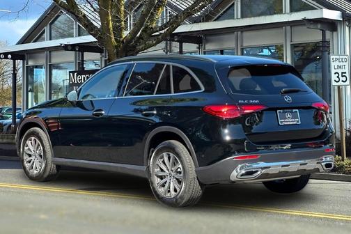 2025 Mercedes-Benz GLC 300 Base