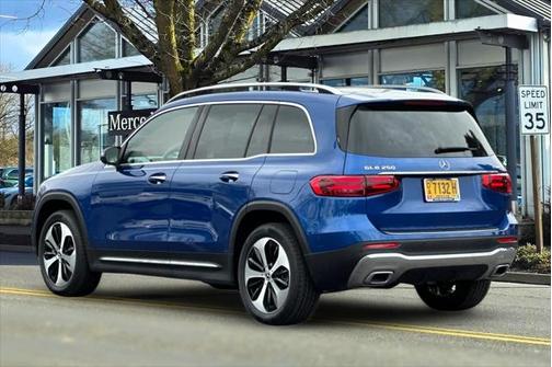 2024 Mercedes-Benz GLB 250 4MATIC