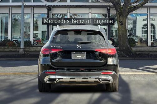 2026 Mercedes-Benz GLC 350e Base