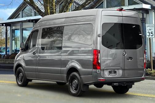 2023 Mercedes-Benz Sprinter 2500 Standard Roof