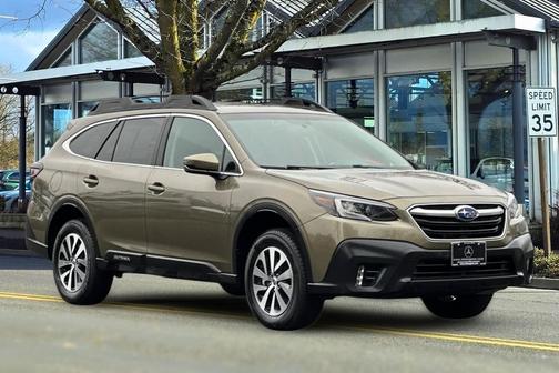 2022 Subaru Outback Premium
