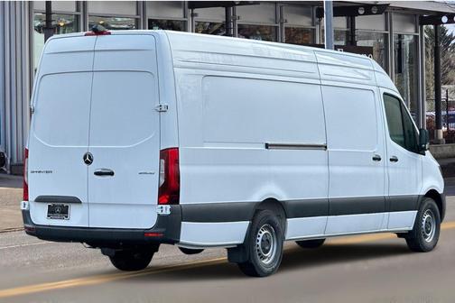 2025 Mercedes-Benz Sprinter 2500 High Roof
