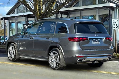 2025 Mercedes-Benz GLS 450 4MATIC