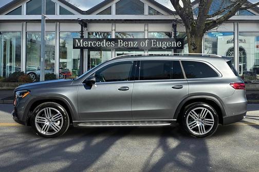 2025 Mercedes-Benz GLS 450 4MATIC
