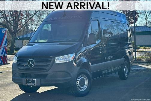 2019 Mercedes-Benz Sprinter 2500 Standard Roof