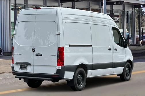 2025 Mercedes-Benz Sprinter 2500 Standard Roof
