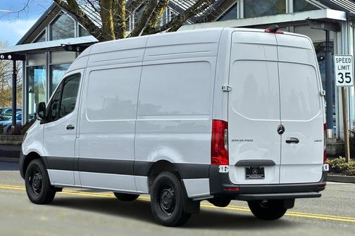 2025 Mercedes-Benz Sprinter 2500 Standard Roof