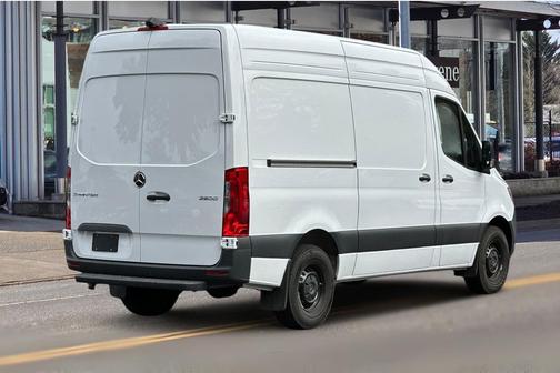 2025 Mercedes-Benz Sprinter 2500 Standard Roof
