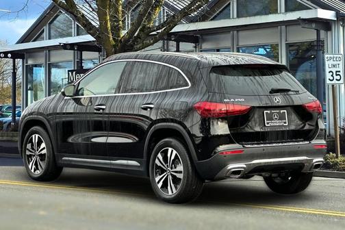 2025 Mercedes-Benz GLA 250 4MATIC