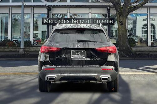 2025 Mercedes-Benz GLA 250 4MATIC